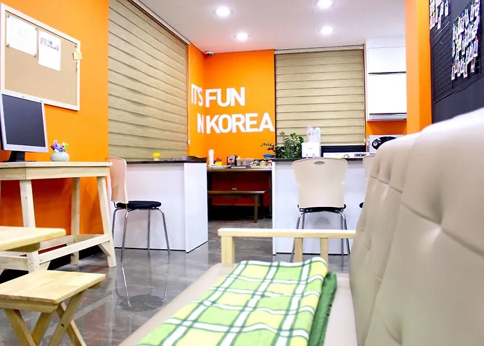 Chason M Dongdaemun * Seoel